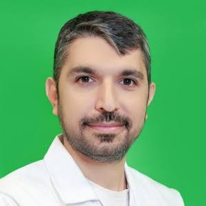 دکتر _روح _الله _شعرا _متخصص طب سنتی شیراز_compressed